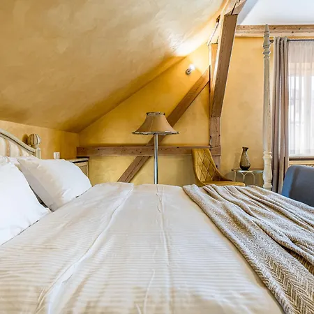 Hotel Kurpiai - & *